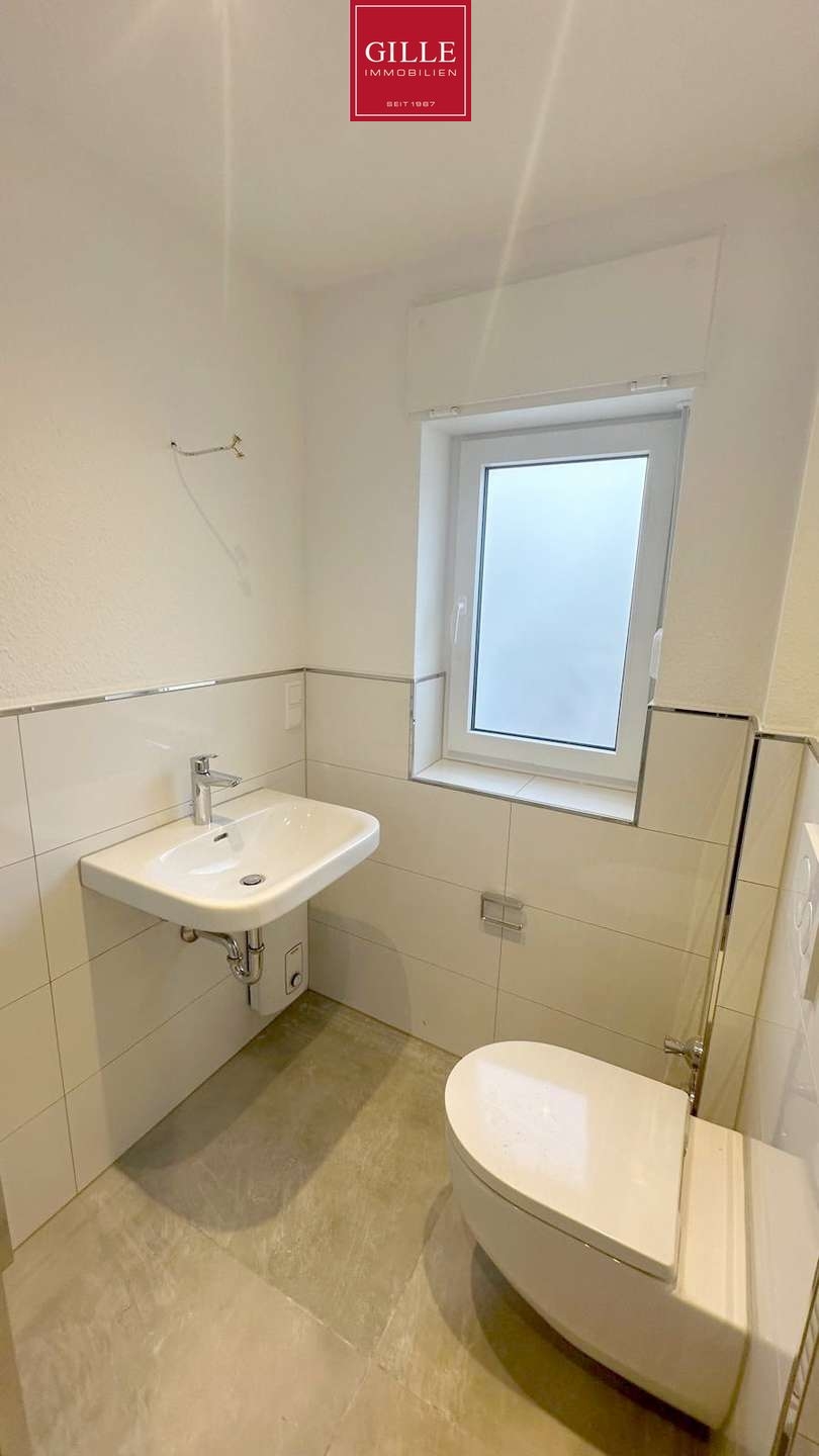 Ansicht 12 von: Neuss-Uedesheim: Saniertes Apartment mit kleinem Garten, Einbauküche u.  modernem Tageslichtduschbad